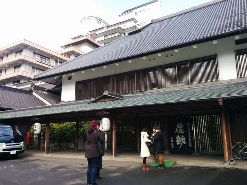 Densho Sennen no Yado Sakan